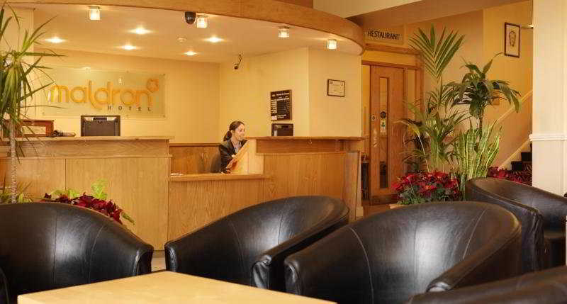 马尔德隆·尚顿城市酒店4*